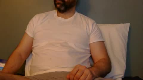 Snapshot of hippopotamus7 chatting on 05-04-26, 01:56 hippopotamus7 online show from 05-04-26, 01:56