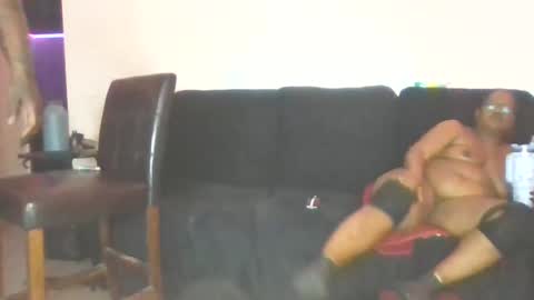 Snapshot of hisforever chatting on 02-27-25, 11:04 KASHEL online show from 02-27-25, 11:04