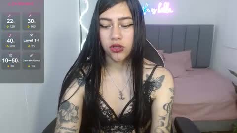 Snapshot of hisis_tay chatting on 09-24-25, 11:46 hisis online show from 09-24-25, 11:46