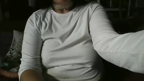 Snapshot of hisnotyours chatting on 11-18-25, 08:35 Grace online show from 11-18-25, 08:35