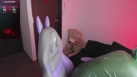 Snapshot of hitomi_arata chatting on 01-14-25, 05:56 Hitomi Arata online show from 01-14-25, 05:56