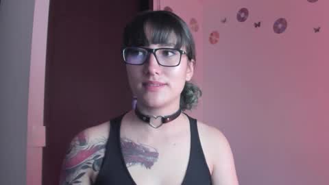 Snapshot of hitomi_arata chatting on 02-22-25, 06:41 Hitomi Arata online show from 02-22-25, 06:41