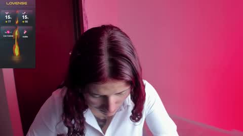 Snapshot of hitomi_arata chatting on 03-08-25, 06:58 Hitomi Arata online show from 03-08-25, 06:58