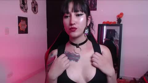 Snapshot of hitomi_arata chatting on 09-08-25, 08:19 Hitomi Arata online show from 09-08-25, 08:19