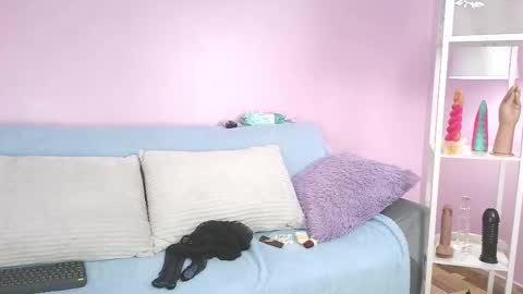 Snapshot of hiyakasudere_ chatting on 11-14-25, 06:39 hiyakasudere_ online show from 11-14-25, 06:39