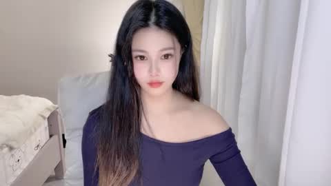 hkchengcheng online show from 11-30-25, 02:54