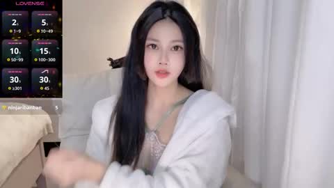 hkchengcheng online show from 12-19-25, 05:31