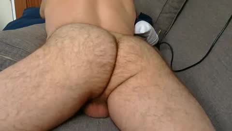 hockeyjock17 online show from 04-25-26, 05:32