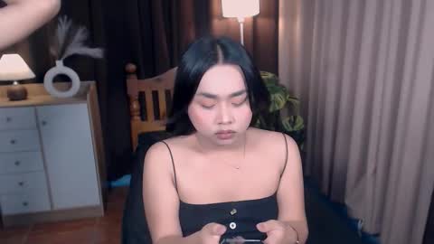 IM NEW HERE ITS ME GIA online show from 03-21-26, 10:24