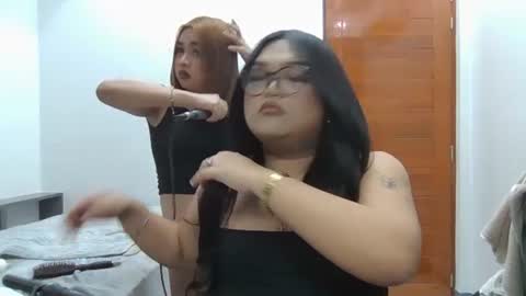 IM NEW HERE ITS ME GIA online show from 06-18-26, 11:03