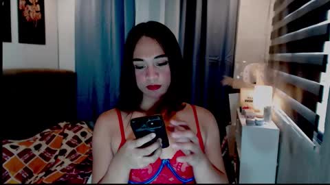 hoelymarie online show from 05-04-26, 04:41