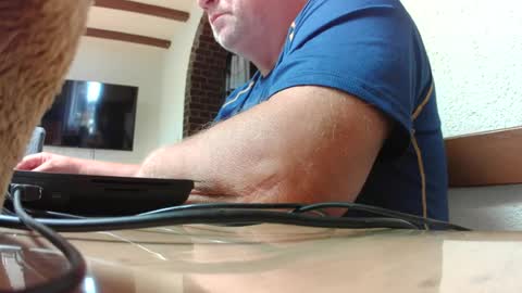 Snapshot of hofnung chatting on 07-03-26, 01:17 hofnung online show from 07-03-26, 01:17