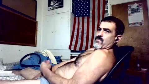 hoglegg99384194 online show from 10-14-25, 03:02