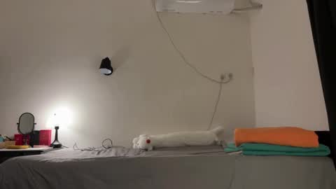 amy online show from 09-21-25, 07:32