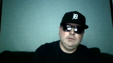 Snapshot of holden_minutz chatting on 06-17-26, 05:54 holden_minutz online show from 06-17-26, 05:54