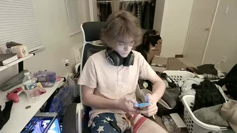 holdmybock online show from 12-22-24, 12:05