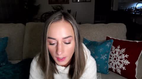 Snapshot of holihurricane chatting on 12-09-24, 03:07 Holi Hurricane online show from 12-09-24, 03:07