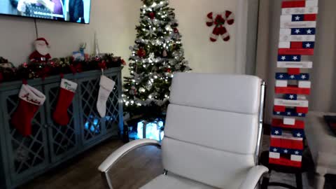 Snapshot of holihurricane chatting on 12-28-24, 07:11 Holi Hurricane online show from 12-28-24, 07:11