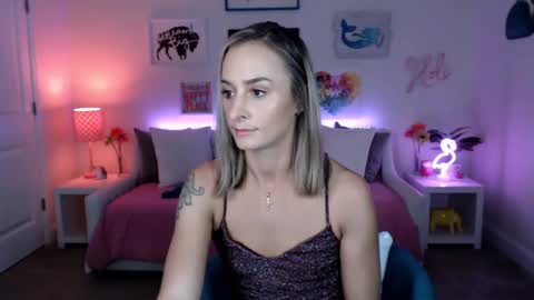 Snapshot of holihurricane chatting on 02-15-25, 05:30 Holi Hurricane online show from 02-15-25, 05:30