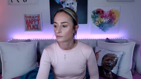 Snapshot of holihurricane chatting on 03-01-25, 04:47 Holi Hurricane online show from 03-01-25, 04:47