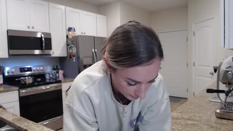 Snapshot of holihurricane chatting on 11-07-25, 04:12 Holi Hurricane online show from 11-07-25, 04:12