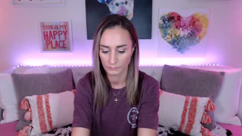 Snapshot of holihurricane chatting on 11-10-25, 03:38 Holi Hurricane online show from 11-10-25, 03:38