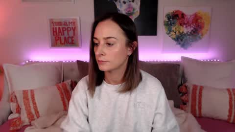 Holi Hurricane online show from 02-26-26, 04:33