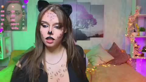 Lux online show from 03-06-25, 06:05