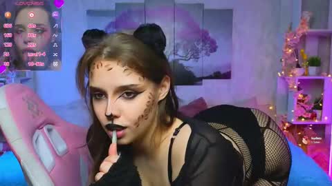 Lux online show from 03-08-25, 06:16