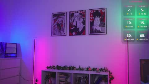 Snapshot of holliwould_ chatting on 01-26-25, 06:16 Holli online show from 01-26-25, 06:16