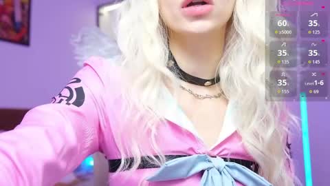 Holli online show from 05-29-26, 01:31