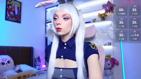 Holli online show from 06-23-26, 10:57