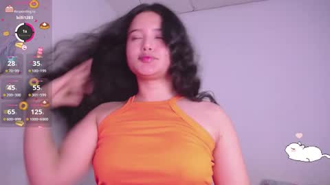 holly_16 online show from 01-25-25, 02:47