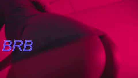 holly_16 online show from 02-02-25, 10:49