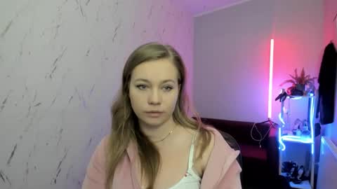 Holly online show from 01-09-26, 08:54