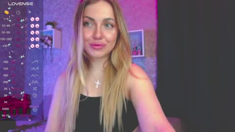 holly_molly8 online show from 01-15-25, 09:09