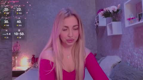 holly_molly8 online show from 10-07-25, 06:10