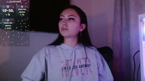 Holly online show from 04-22-26, 05:21