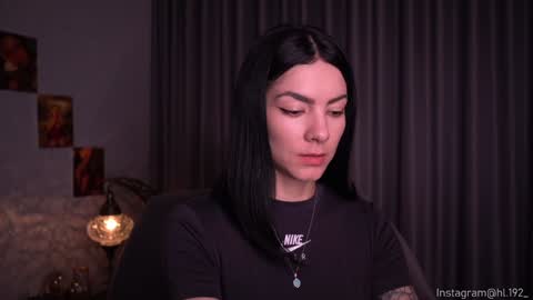 Holly Linder online show from 12-18-24, 01:15