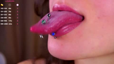 Delly online show from 10-30-25, 05:31