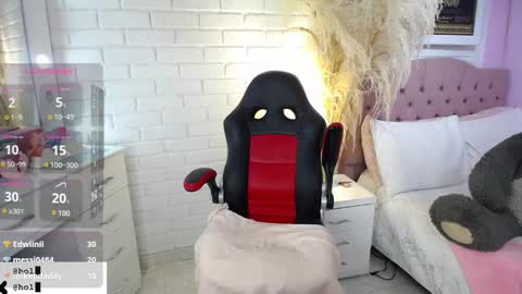  holly princess mermaid  online show from 01-08-25, 08:38