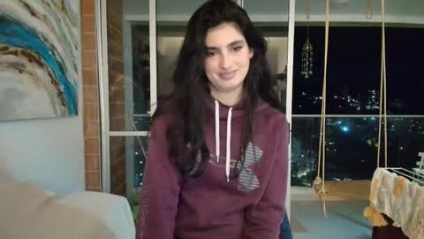 hollyshit_ online show from 10-25-25, 12:18