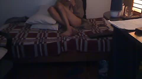 Snapshot of holofernes45gil chatting on 10-17-25, 06:16 Holofernes45gil online show from 10-17-25, 06:16