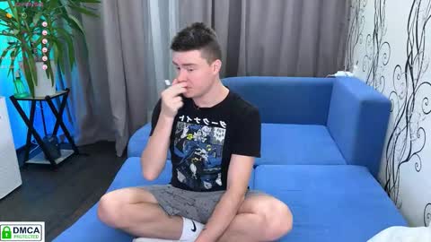 holy_eggs_00 online show from 10-30-25, 06:41