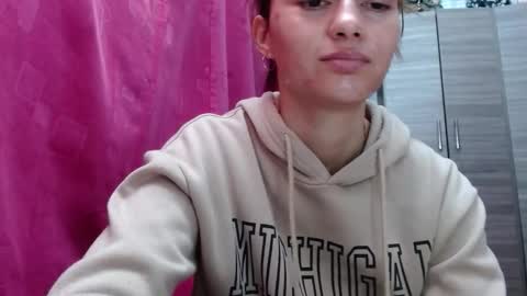 Juli online show from 03-04-26, 03:56