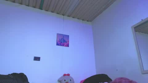      online show from 07-19-26, 05:38