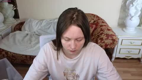 Snapshot of holybabydoll chatting on 11-26-25, 11:44 holybabydoll online show from 11-26-25, 11:44