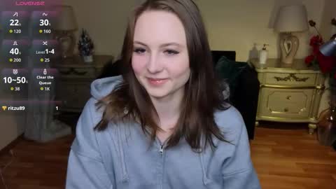 Snapshot of holybabydoll chatting on 01-10-26, 11:23 holybabydoll online show from 01-10-26, 11:23