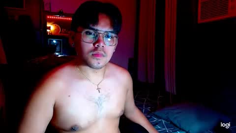 Snapshot of holydiorx chatting on 10-28-25, 04:09 holydiorx online show from 10-28-25, 04:09