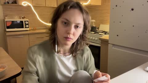 dori not holy get my tg channel with link from description under last photo online show from 02-05-25, 12:20